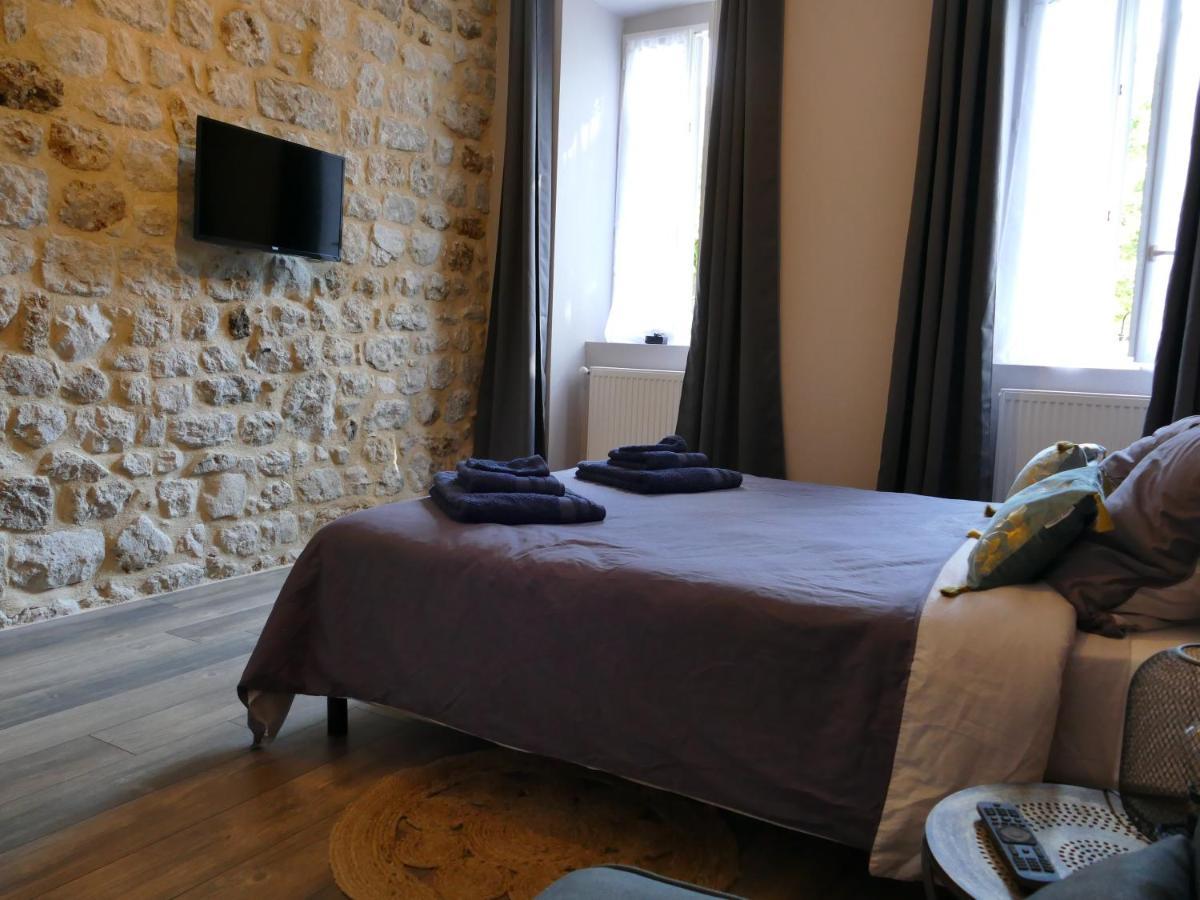 Chambres D'Hotes "Au Pied De La Bealiere" Montpezat-sous-Bauzon Экстерьер фото