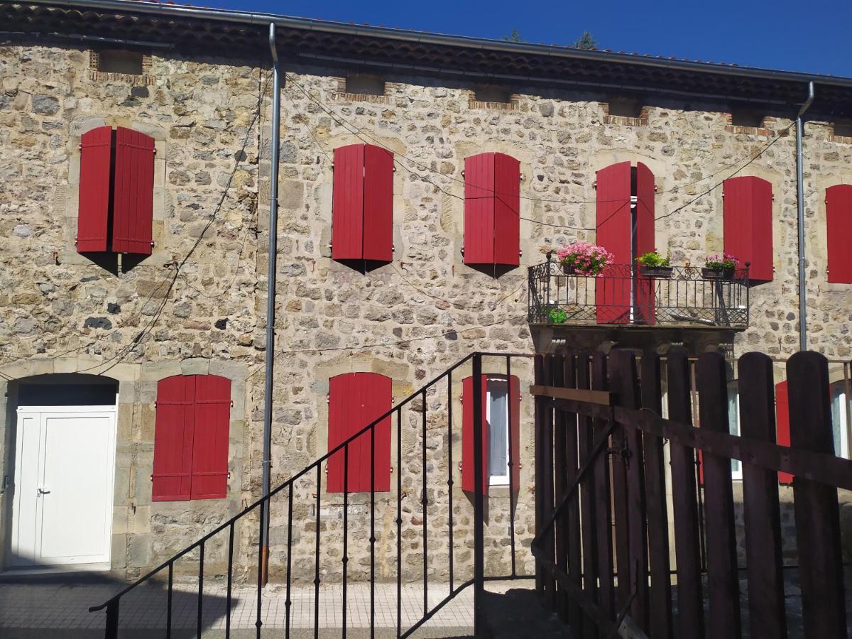 Chambres D'Hotes "Au Pied De La Bealiere" Montpezat-sous-Bauzon Экстерьер фото